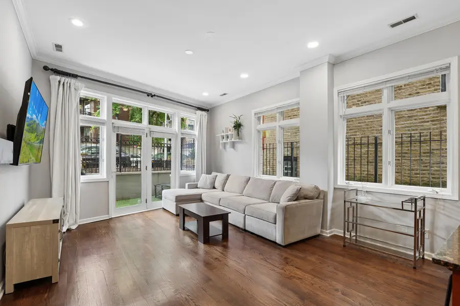 2919 N Burling Street #A, Chicago, IL 60657 - #3