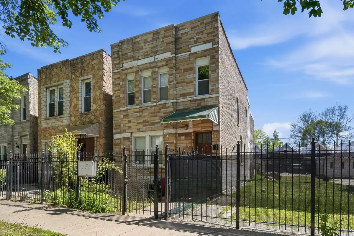 3505 W Le Moyne Street, Chicago, IL 60651 - #1