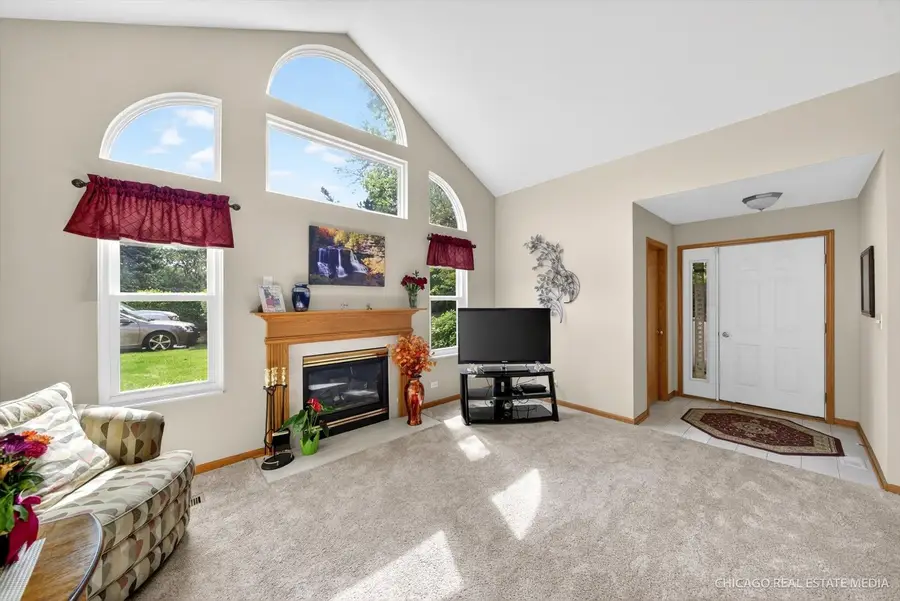 171 Canterbury Court #171, Bloomingdale, IL 60108 - #3