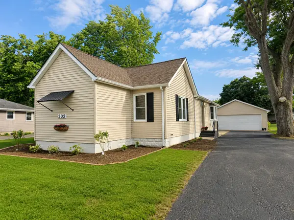 302 E Fine Street, Ashkum, IL 60911