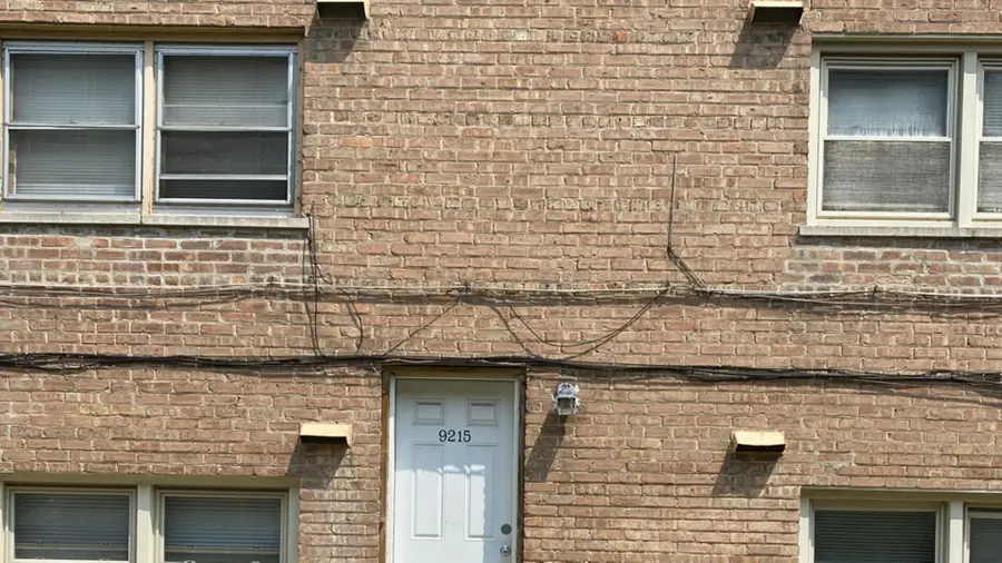 9215 S Cottage Grove Avenue #2W, Chicago, IL 60619 - #2