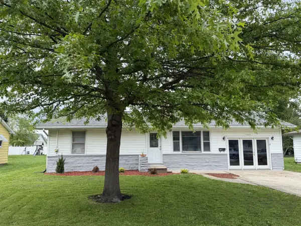 1165 Roselawn Drive, Paxton, IL 60957