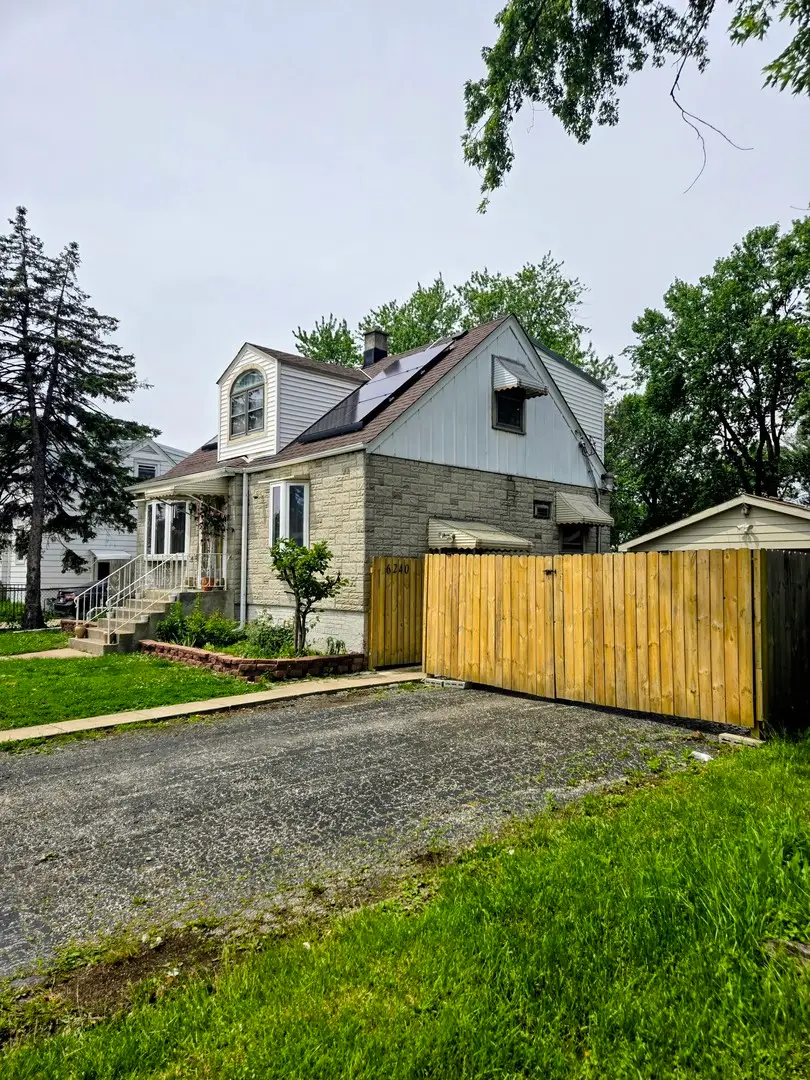 6240 W 87th Street, Burbank, IL 60459 - #3