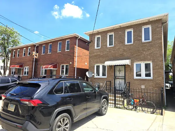 2604 S Emerald Avenue #C, Chicago, IL 60616