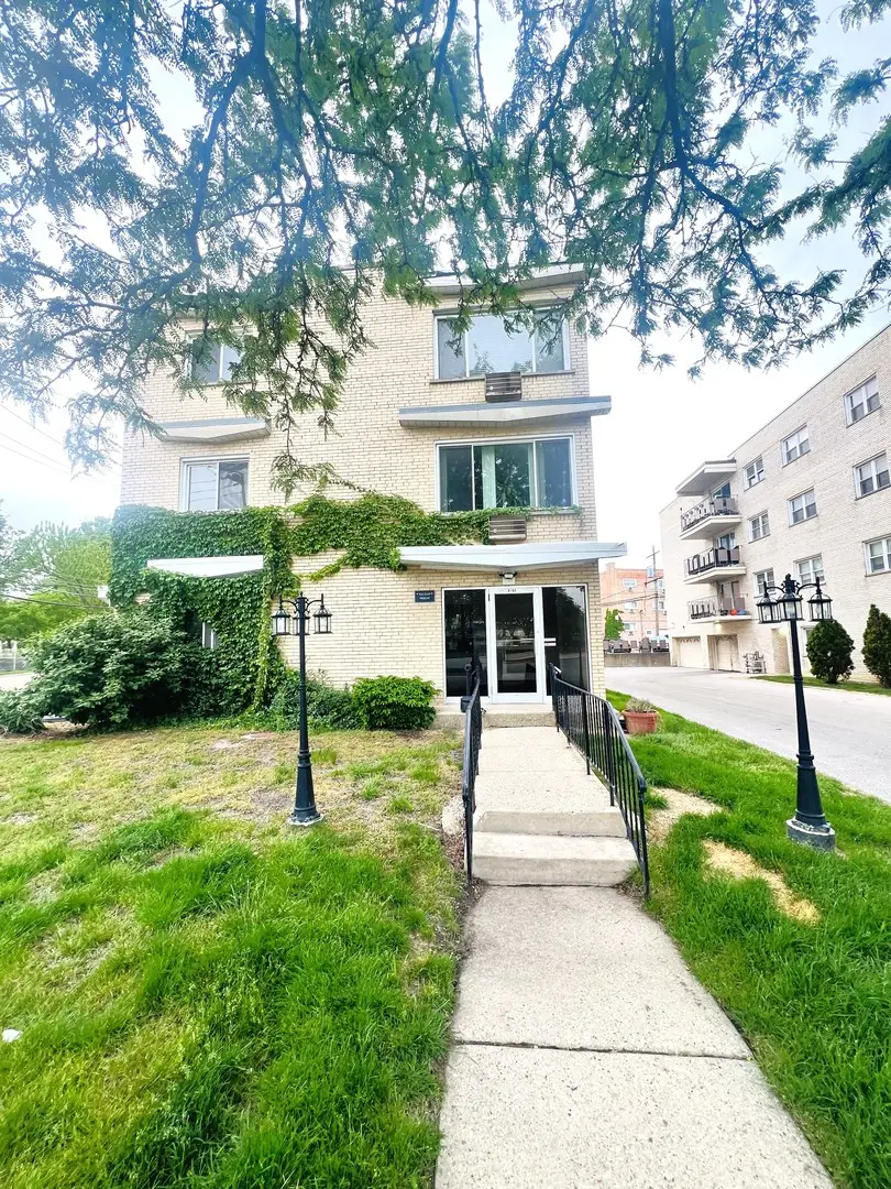 8152 Elmwood Avenue #G4, Skokie, IL 60077 - #2