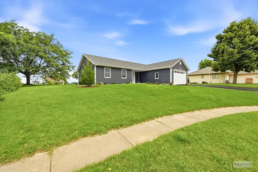 527 Cheshire Court, Yorkville, IL 60560 - #2