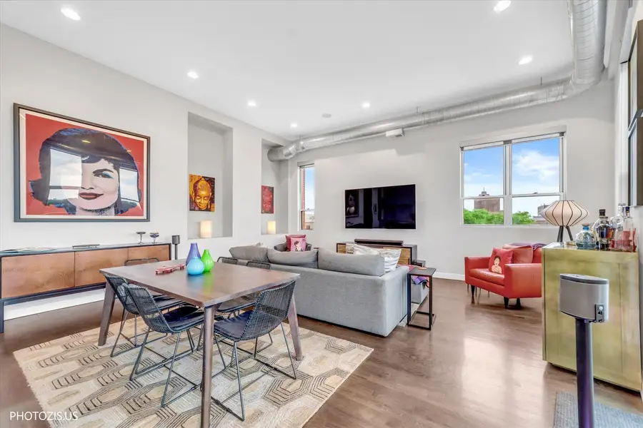 2411 W Walton Street #3E, Chicago, IL 60622 - #3