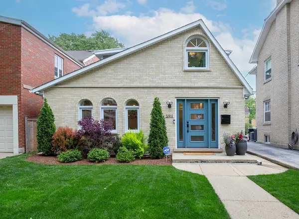 5911 N Keating Avenue, Chicago, IL 60646