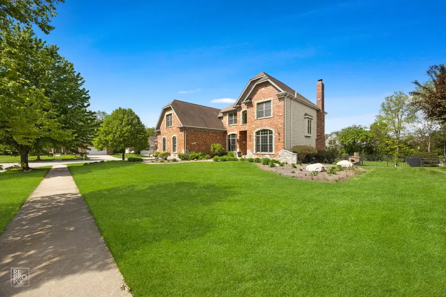 600 Willow Street, Sugar Grove, IL 60554 - #2