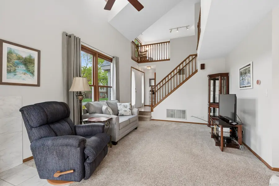 1505 Barrymore Drive #24-3, Darien, IL 60561 - #3