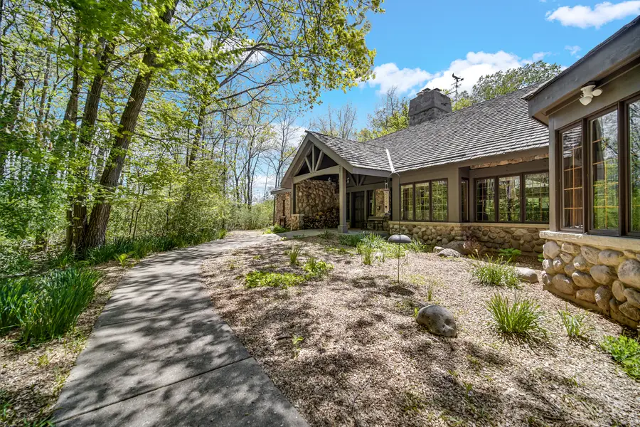 27250 N Meadowoods Lane, Mettawa, IL 60048 - #2