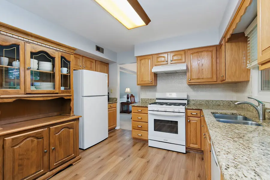 209 Briarheath Lane, Naperville, IL 60565 - #2