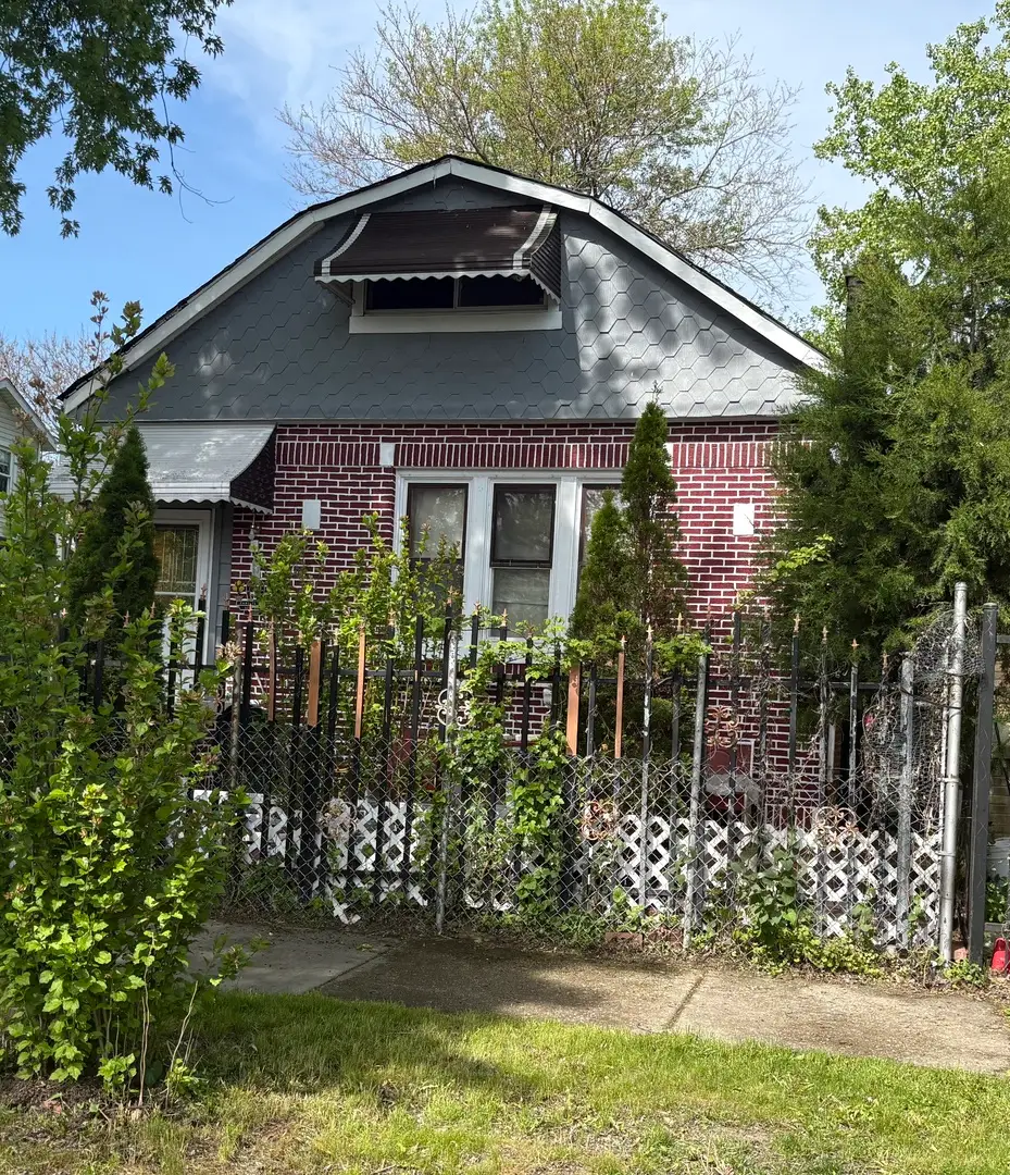 5238 S Green Street, Chicago, IL 60609 - #1