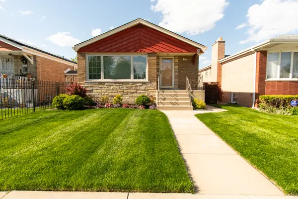 3650 W 81st Place, Chicago, IL 60652