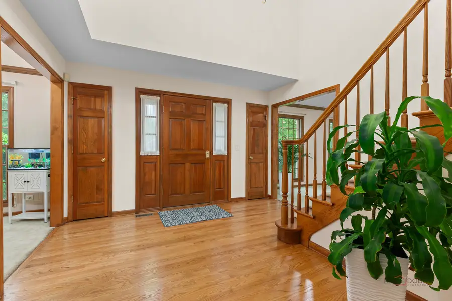 2872 Whispering Oaks Court, Buffalo Grove, IL 60089 - #2