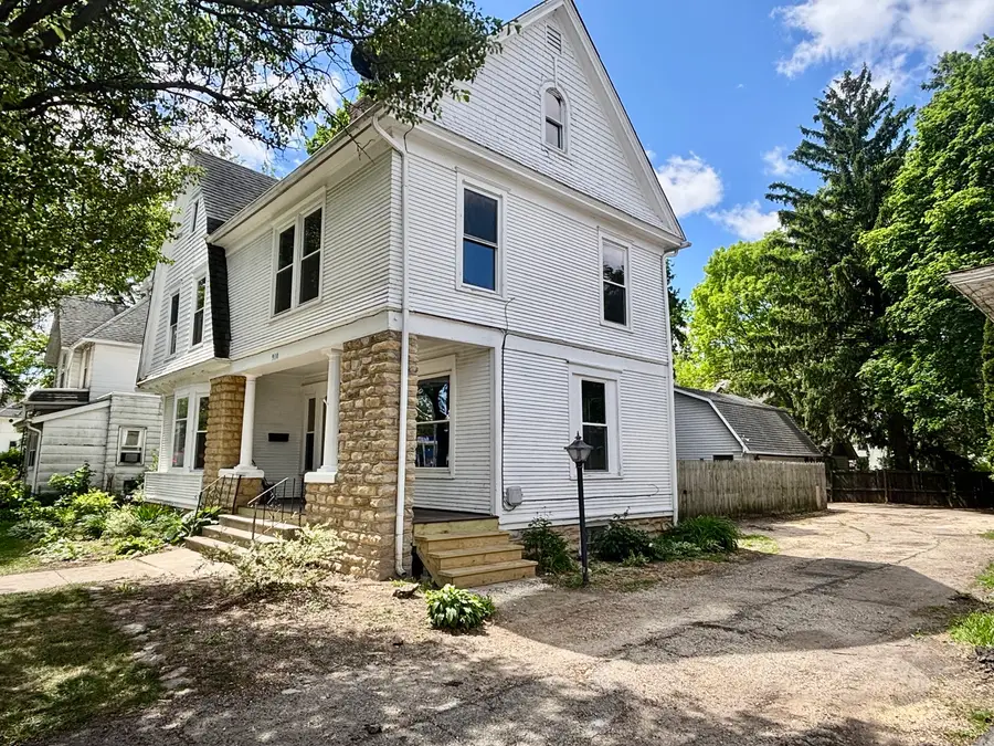 910 N State Street, Belvidere, IL 61008 - #3