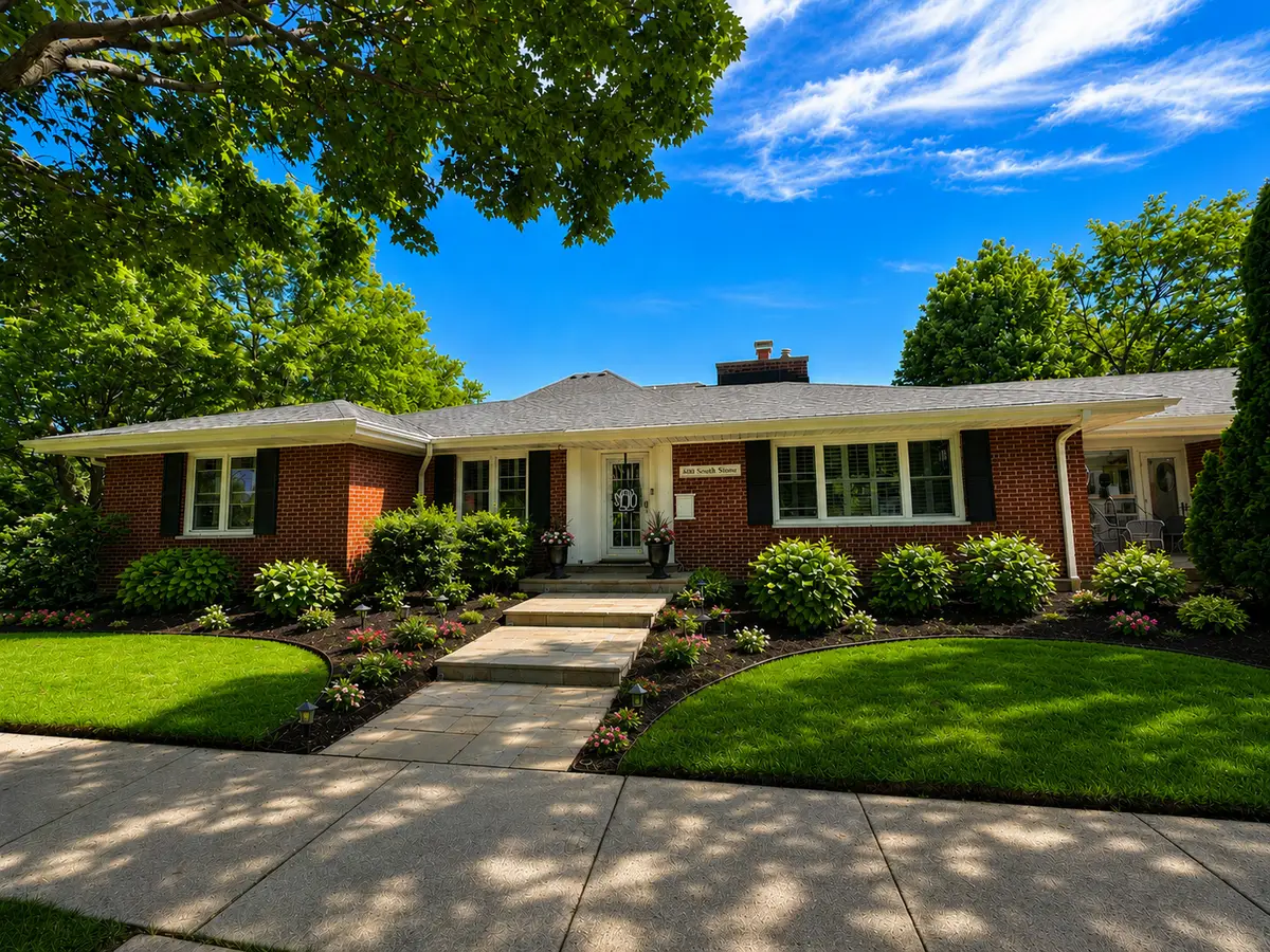 600 S Stone Avenue, La Grange, IL 60525 - #1