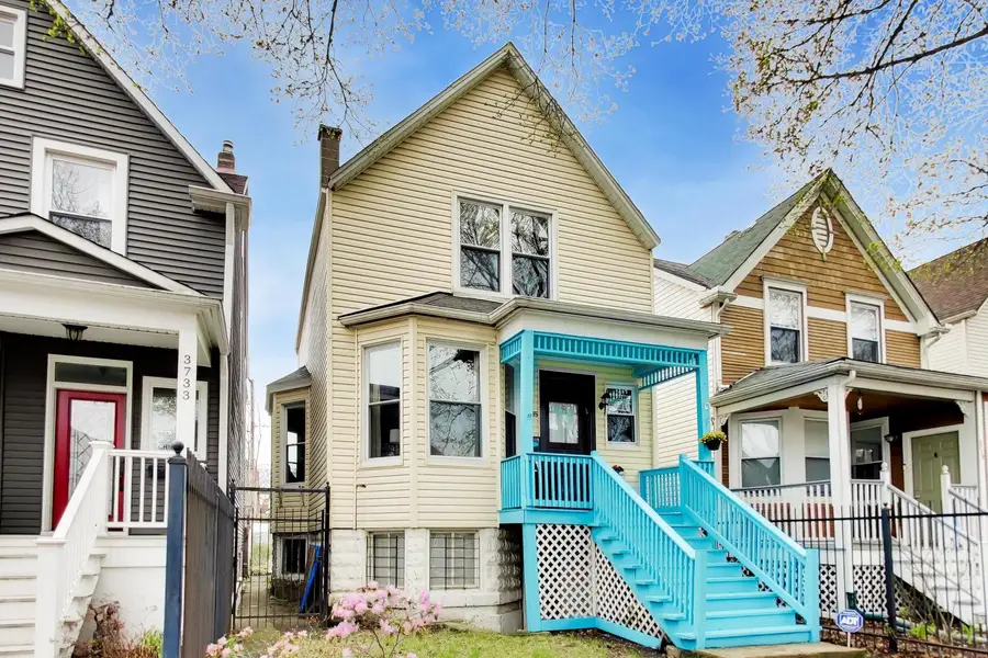 3735 W Palmer Street, Chicago, IL 60647 - #2