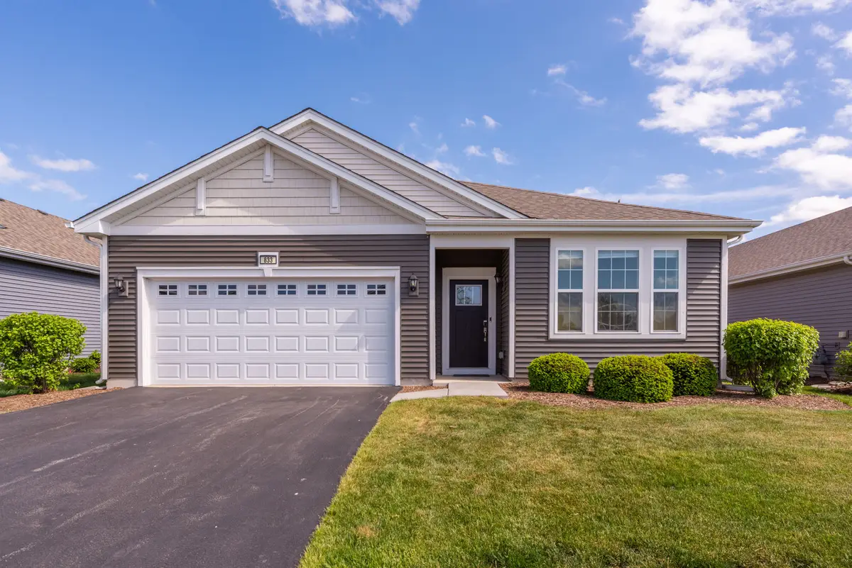 833 Americana Avenue, Pingree Grove, IL 60140 - #1