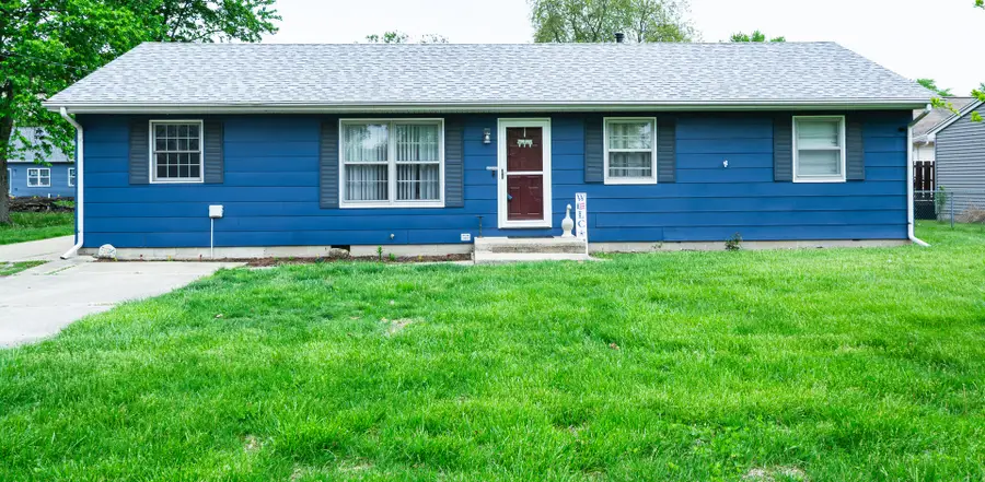 408 E Marshall Street, Tolono, IL 61880 - #3
