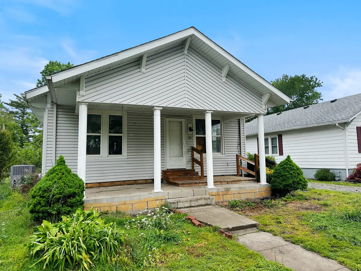 1519 W Madison Street, Herrin, IL 62948 - #1