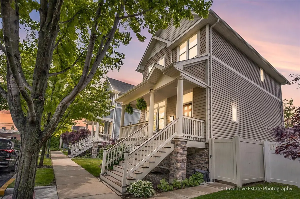 5642 N Lockwood Avenue, Chicago, IL 60646 - #1