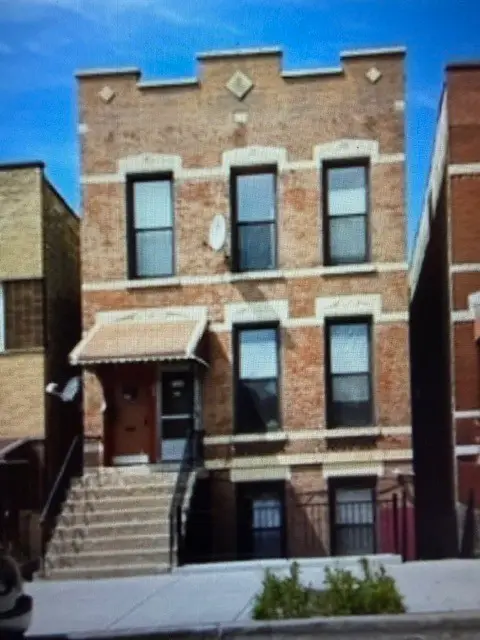 260 W 24th Street, Chicago, IL 60616
