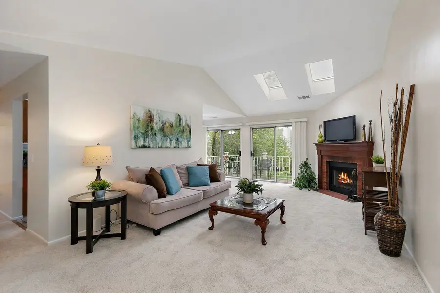 2838 Meadow Lane #W2, Schaumburg, IL 60193 - #2
