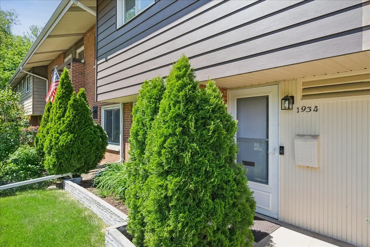 1934 Lake Avenue, Wilmette, IL 60091 - #1