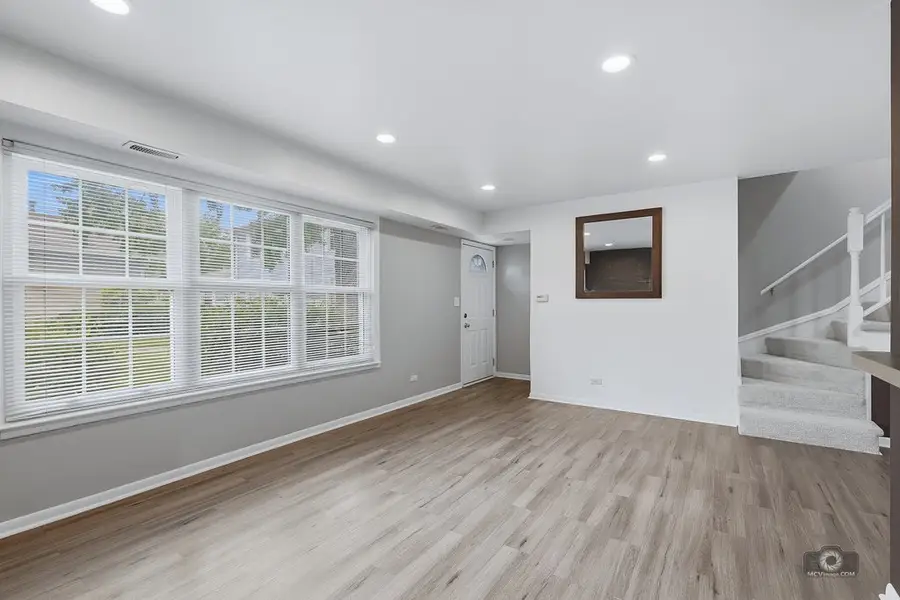 1312 Woodcutter Lane #C, Wheaton, IL 60189 - #3