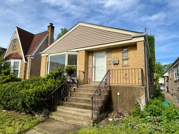 6328 N Troy Street, Chicago, IL 60659