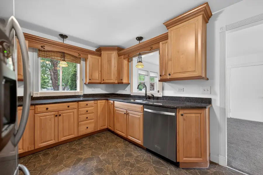 7339 S Park Avenue, Burr Ridge, IL 60527 - #3