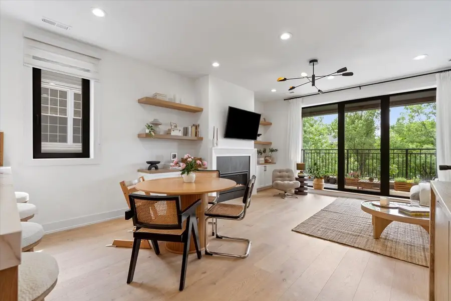 Address Withheld By Seller, Chicago, IL 60614 - #2