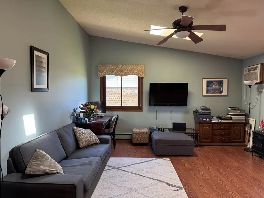 5 Cedar Court #18, Vernon Hills, IL 60061 - #2