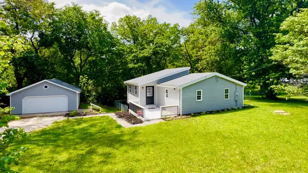 207 Hillman Street, Washington, IL 61571