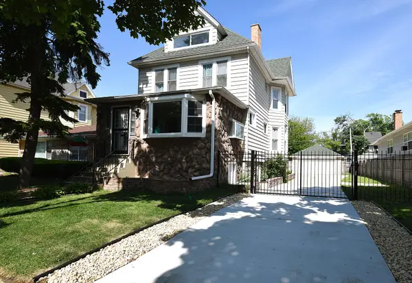 407 S 20th Avenue, Maywood, IL 60153