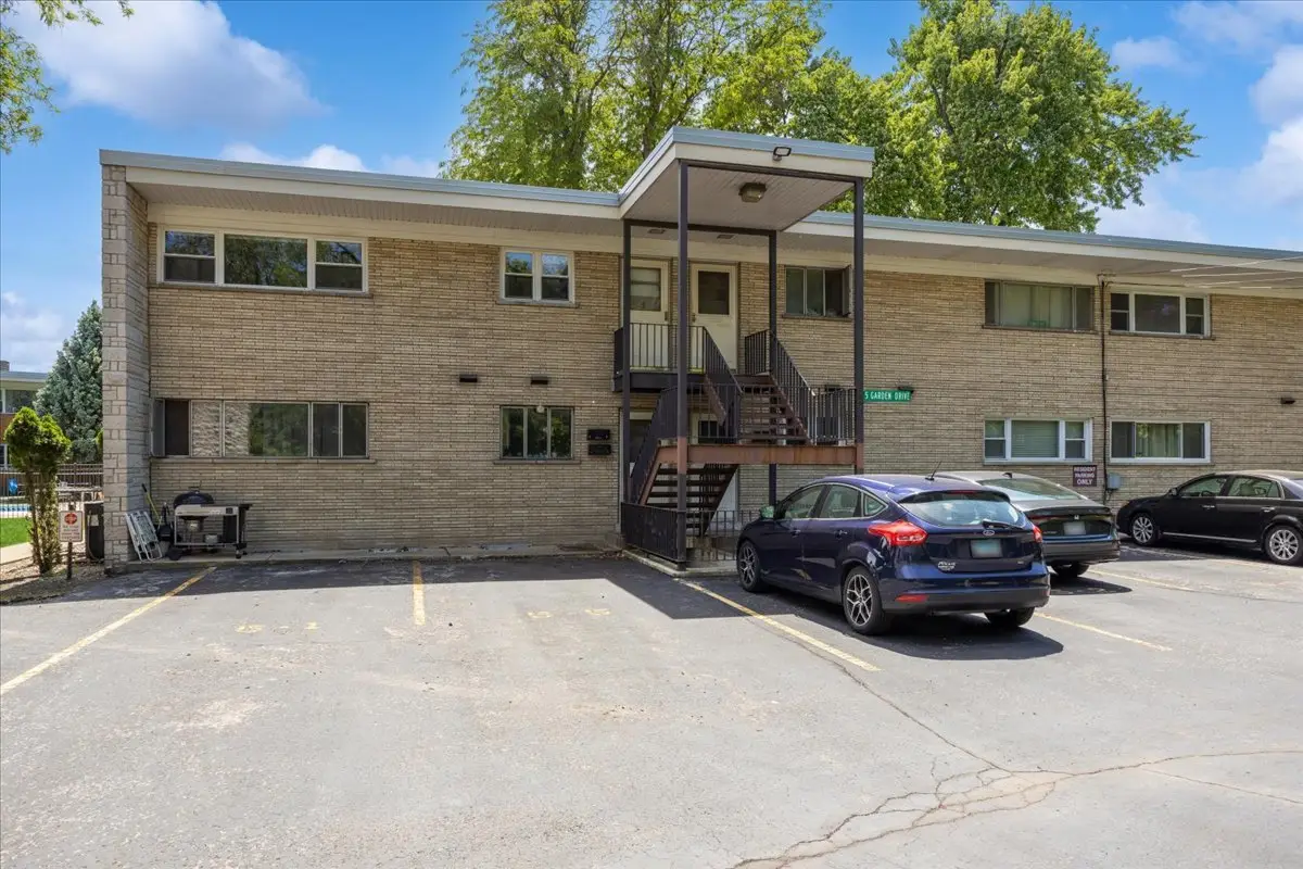 5 Garden Drive #5, La Grange Park, IL 60526 - #1