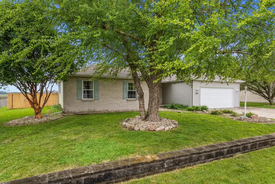 809 S Scarborough Street, Sidney, IL 61877 - #2