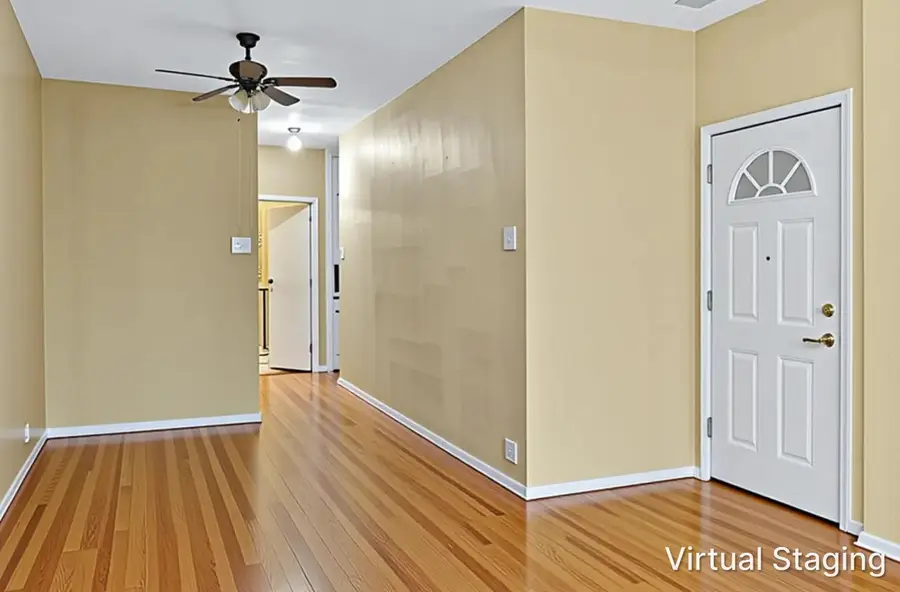 3018 W Gunnison Street, Chicago, IL 60625 - #3