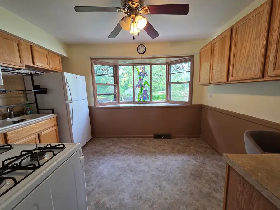 2317 23rd Street Court, Bettendorf, IA 52722 - #3