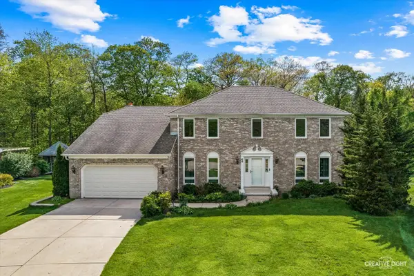 45 Briargate Circle, Sugar Grove, IL 60554