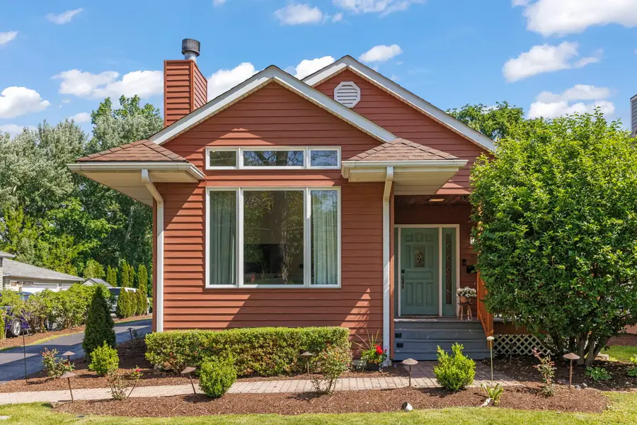 146 W Greenfield Avenue, Lombard, IL 60148 - #2