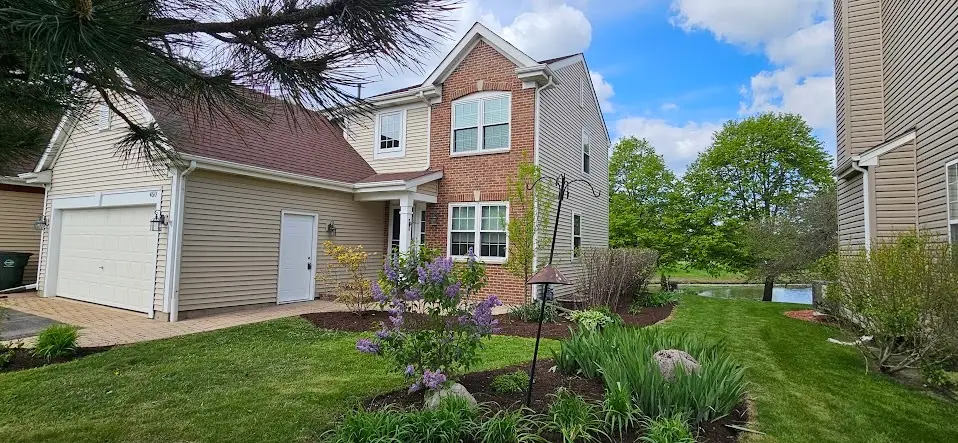 450 Rosewood Crossing, Lindenhurst, IL 60046 - #1