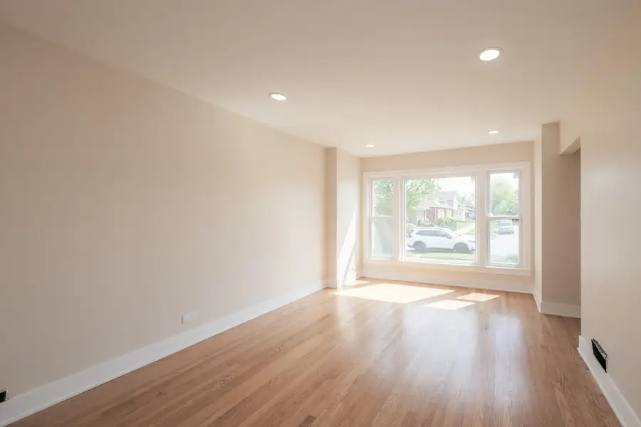 8728 S King Drive, Chicago, IL 60619 - #2