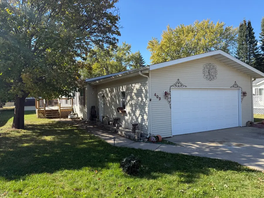 409 E Wood Lane, Belvidere, IL 61008 - #3