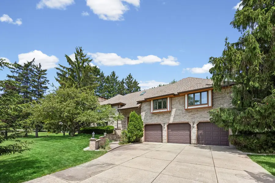 32675 N Forest Drive, Grayslake, IL 60030 - #2