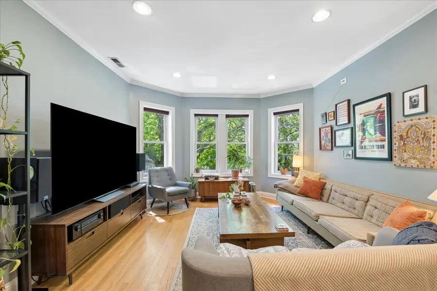4105 N Lawndale Avenue #401, Chicago, IL 60618 - #3