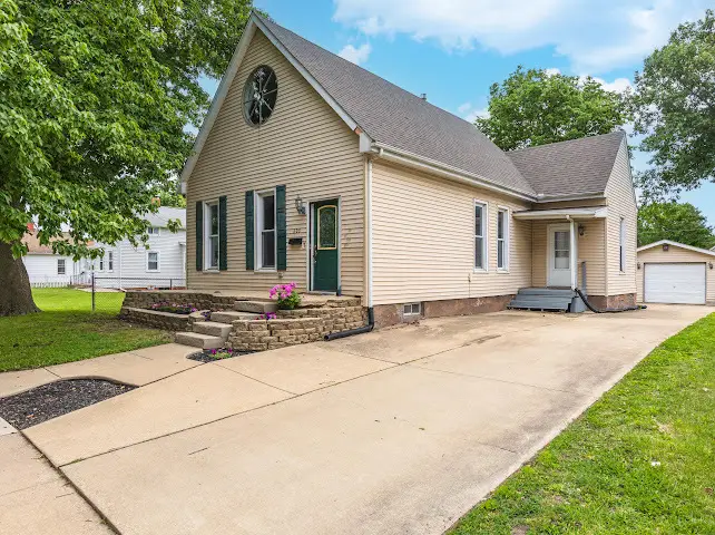 603 E Mill Street, Bloomington, IL 61701 - #3