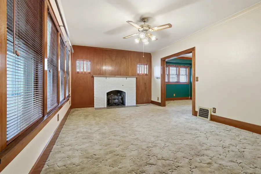 1917 W Callender Avenue, West Peoria, IL 61604 - #3