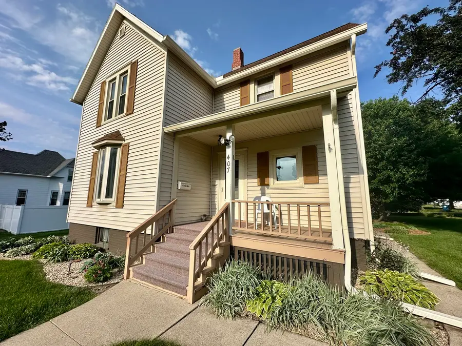 407 N Chestnut Street, Princeton, IL 61356 - #3